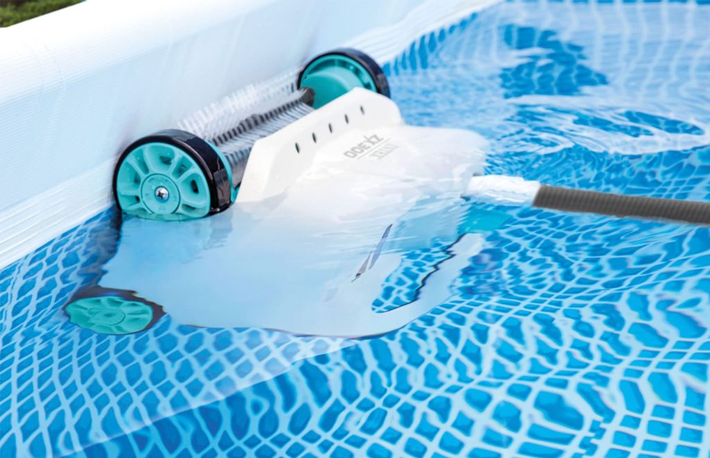 mantenimiento-piscinas-desmontables-robot